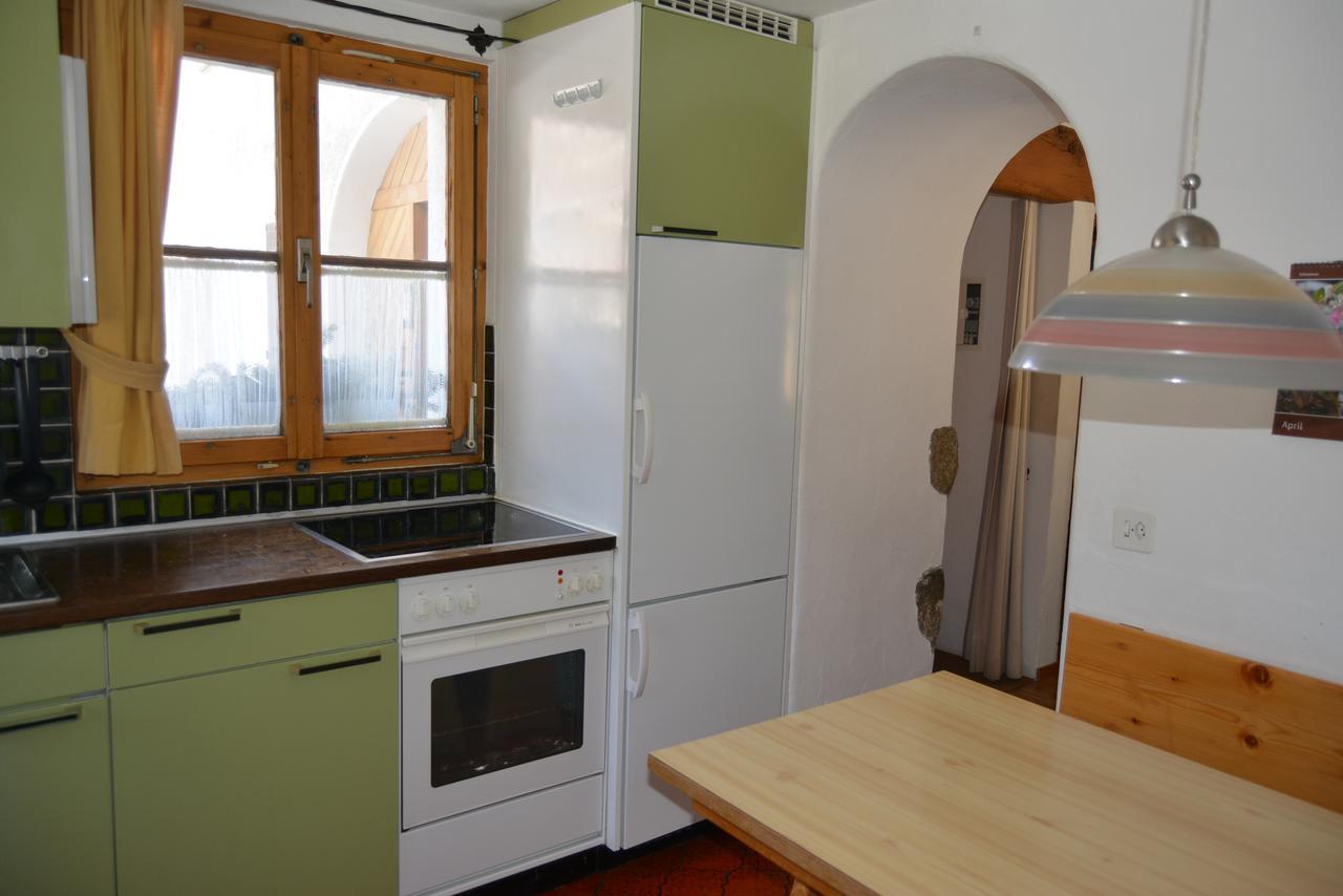 Apartment Bos-Cha La Punt Chamues ch Bagian luar foto